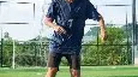 巴薩總監與萊萬經紀人會晤，記者團隊實時跟蹤報導